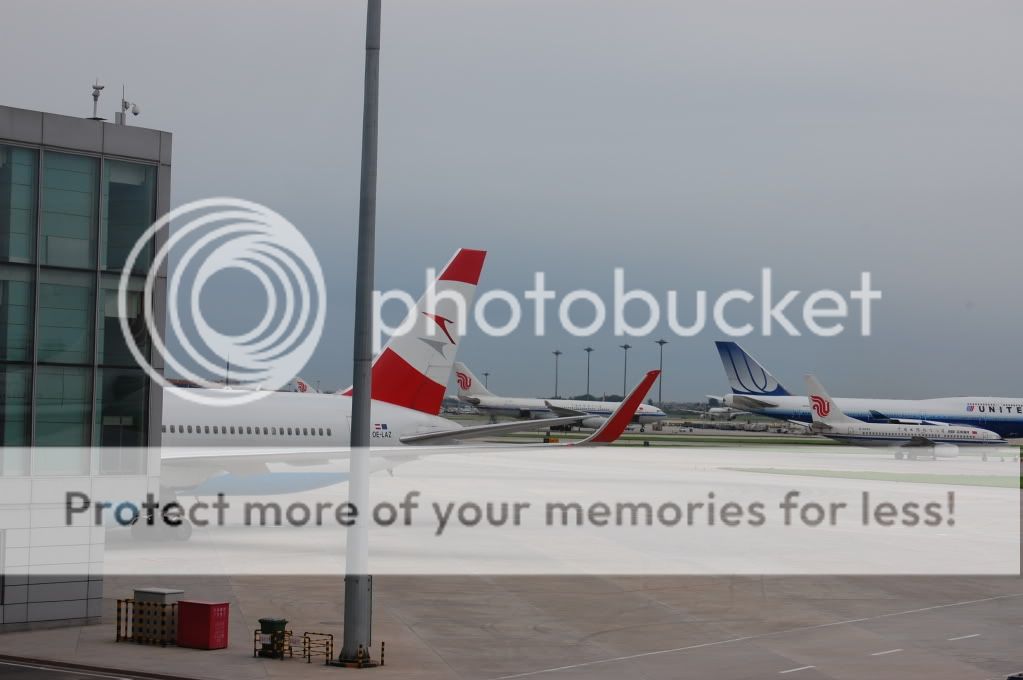 http://i1021.photobucket.com/albums/af332/iflyCA/PEK-SFO-HNL/DSC_0975.jpg