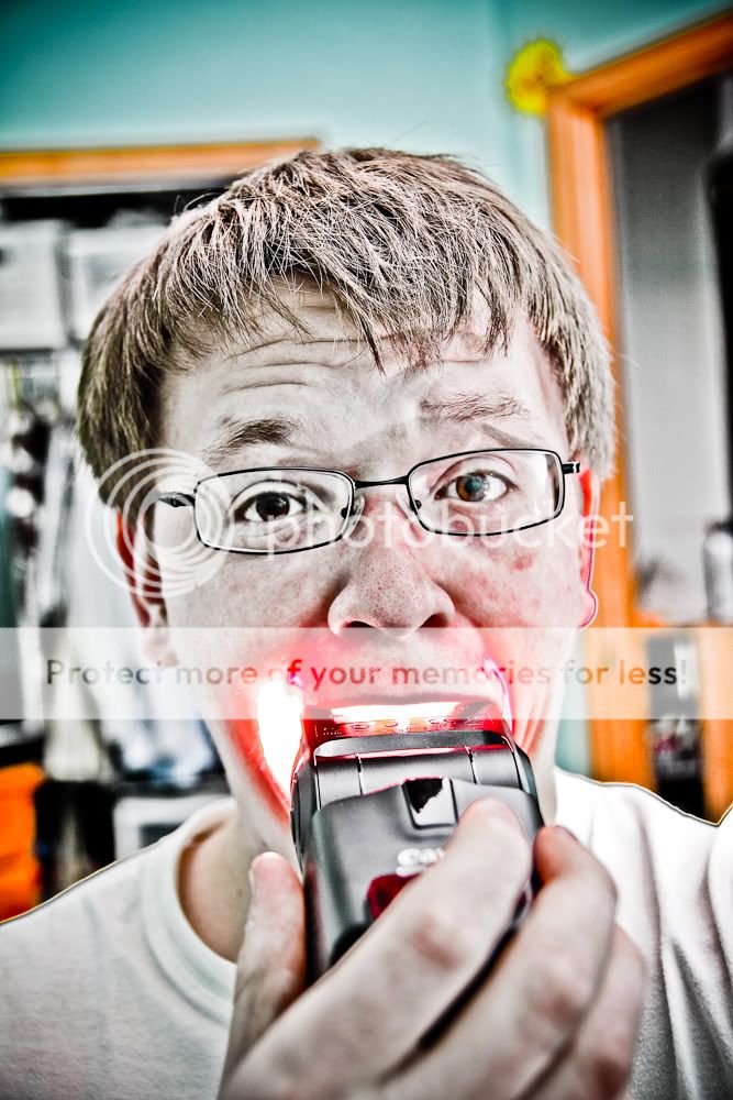 IMAGE: http://i1021.photobucket.com/albums/af339/smrndmguy/Crop_1000-1-4-5.jpg