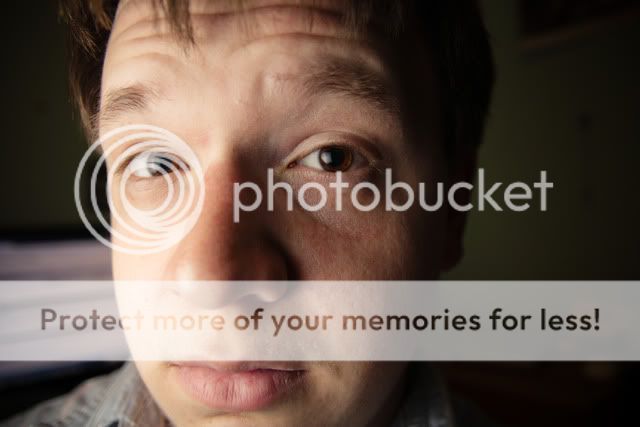 IMAGE: http://i1021.photobucket.com/albums/af339/smrndmguy/People/Crop_1000-1-18.jpg